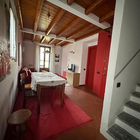 Casa Vacanza Castagna Nesso Esterno foto
